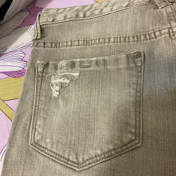 Like New Free People Distressed Skinny light Gray Jeans 26 size Women - Picture 7 of 16